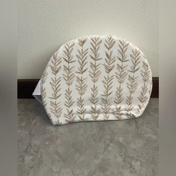 Boppy Pregnancy Pillow Wedge - Picture 4 of 5